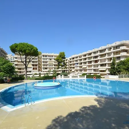 Apartbeach Cataluna 92 Piscina Y Climatizado Daire